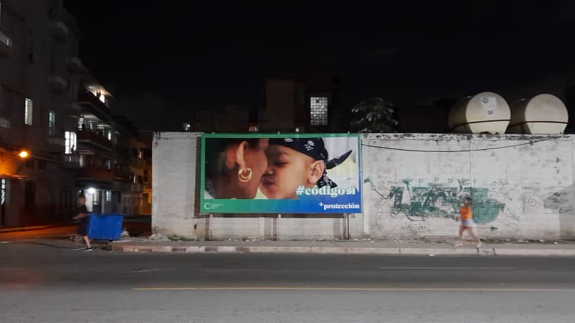 Valla de la campaña por el Sí al Código de las Familias en Cuba impulsada por el Gobierno.