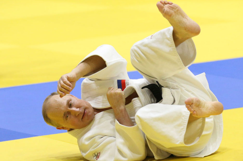Vladimir Putin practicando judo, 2019.