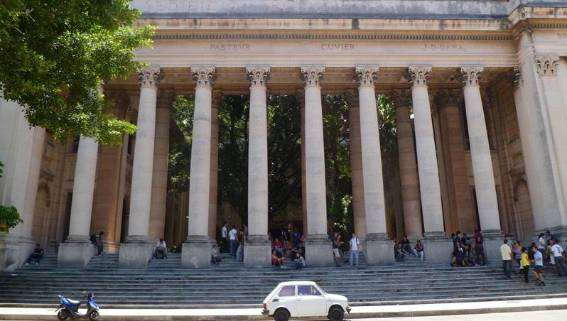 Facultad de Matemática y Computación de la Universidad de La Habana.