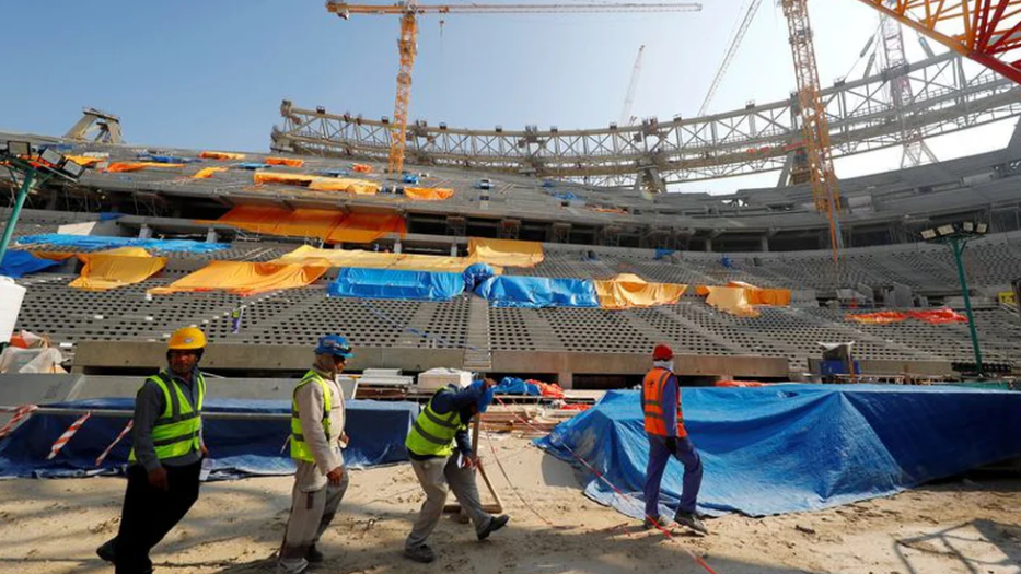Obreros en Qatar durante las obras del Mundial de Fútbol.