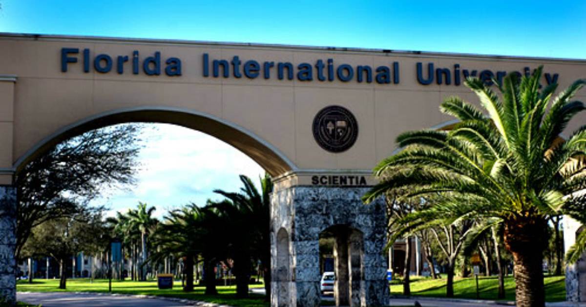Universidad Internacional de Florida.