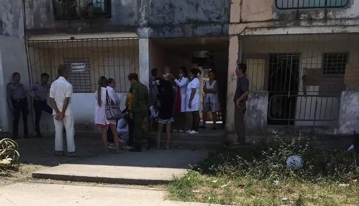 Casa donde fueron abandonados los menores.