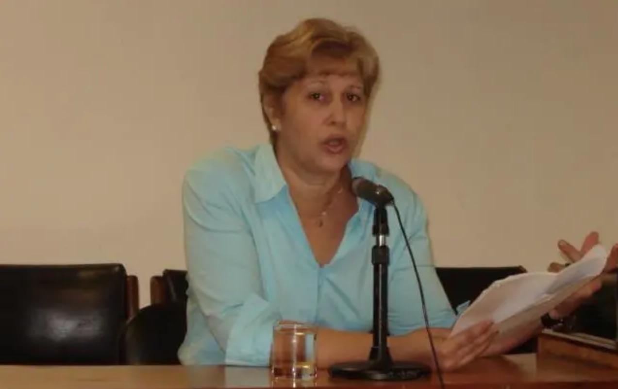 La profesora e historiadora Alina Bárbara López Hernández.