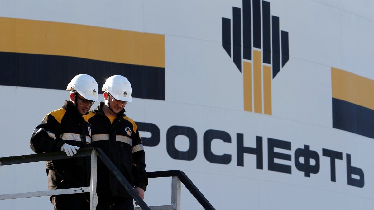 Empleados de Rosneft en Rusia.