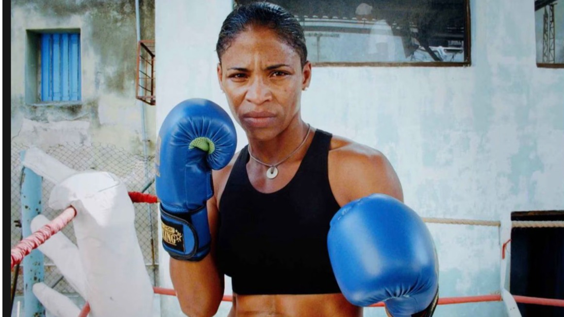 La boxeadora Namibia Flores.