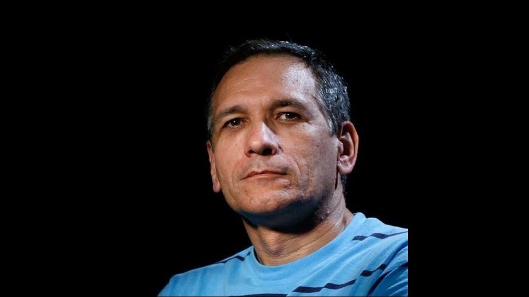 El crítico y profesor de cine cubano Gustavo Arcos.
