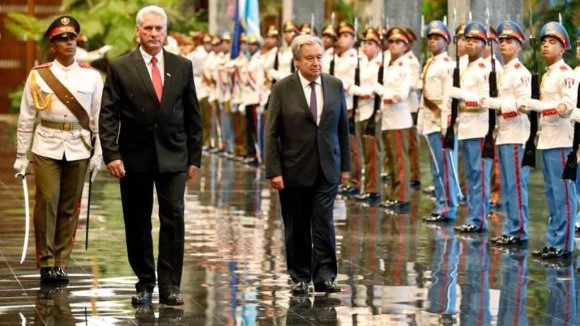 Miguel Díaz-Canel recibe al secretario general de la ONU, Antonio Guterres, en La Habana.