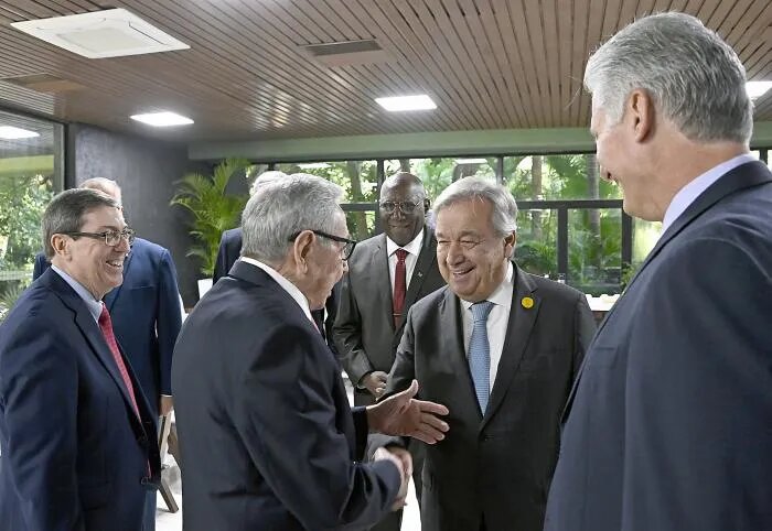 De izq. a der.: Bruno Rodríguez, Raúl Castro, Antonio Guterres y Miguel Díaz-Canel, en La Habana.