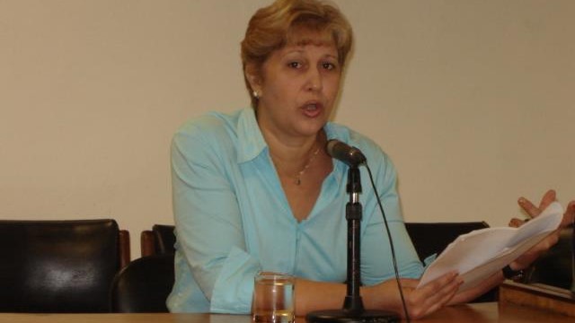 Alina Bárbara López Hernández.
