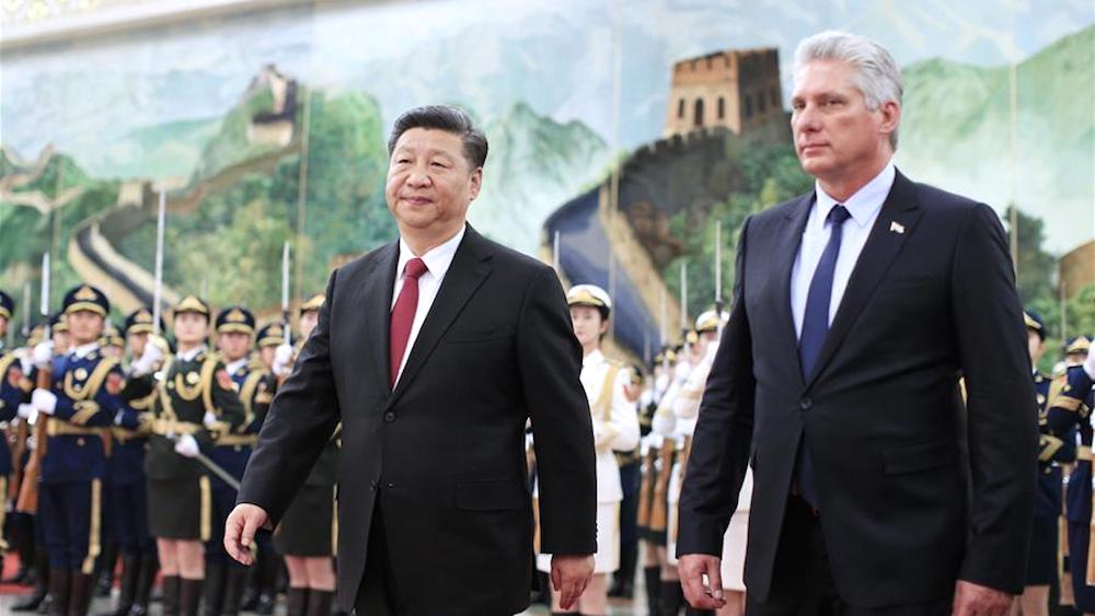 El presidente de China, Xi Jinping, y Miguel Díaz-Canel en noviembre de 2018.