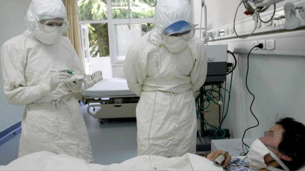 Imagen de archivo de un paciente en Ditan Hospital, en Beijing.