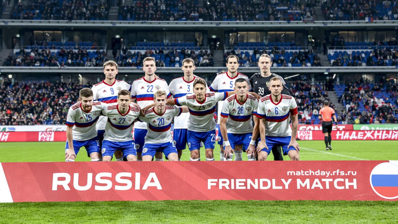 Selección de fútbol de Rusia durante un partido amistoso.