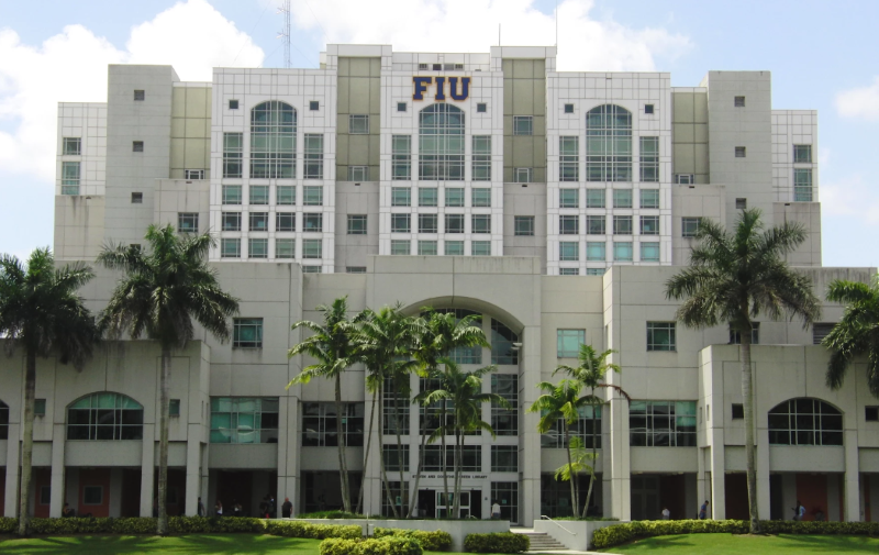 Universidad Internacional de Florida en el condado de Miami-Dade.