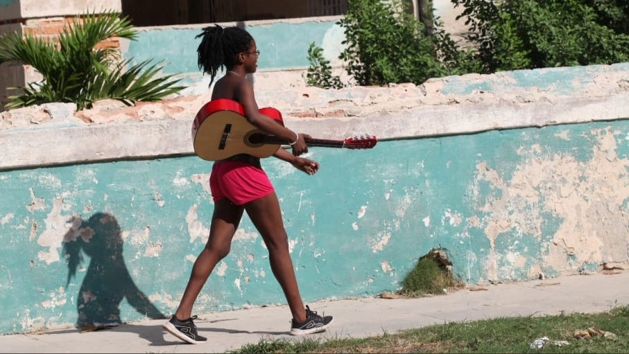 Una adolescente en Cuba.