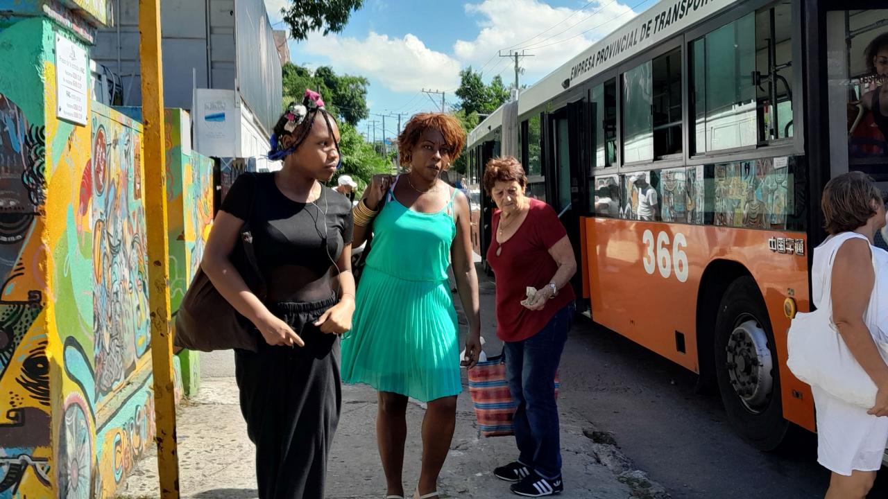Mujeres en Cuba.