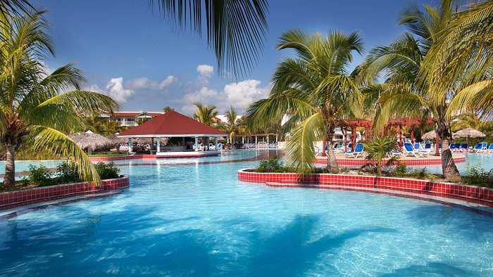 Una de las piscinas del Memories Paraíso Cayo Santa María.