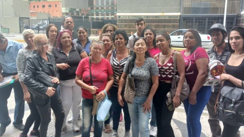 Familiares de los prisionerso venezolanos en Cuba protestan en Caracas.