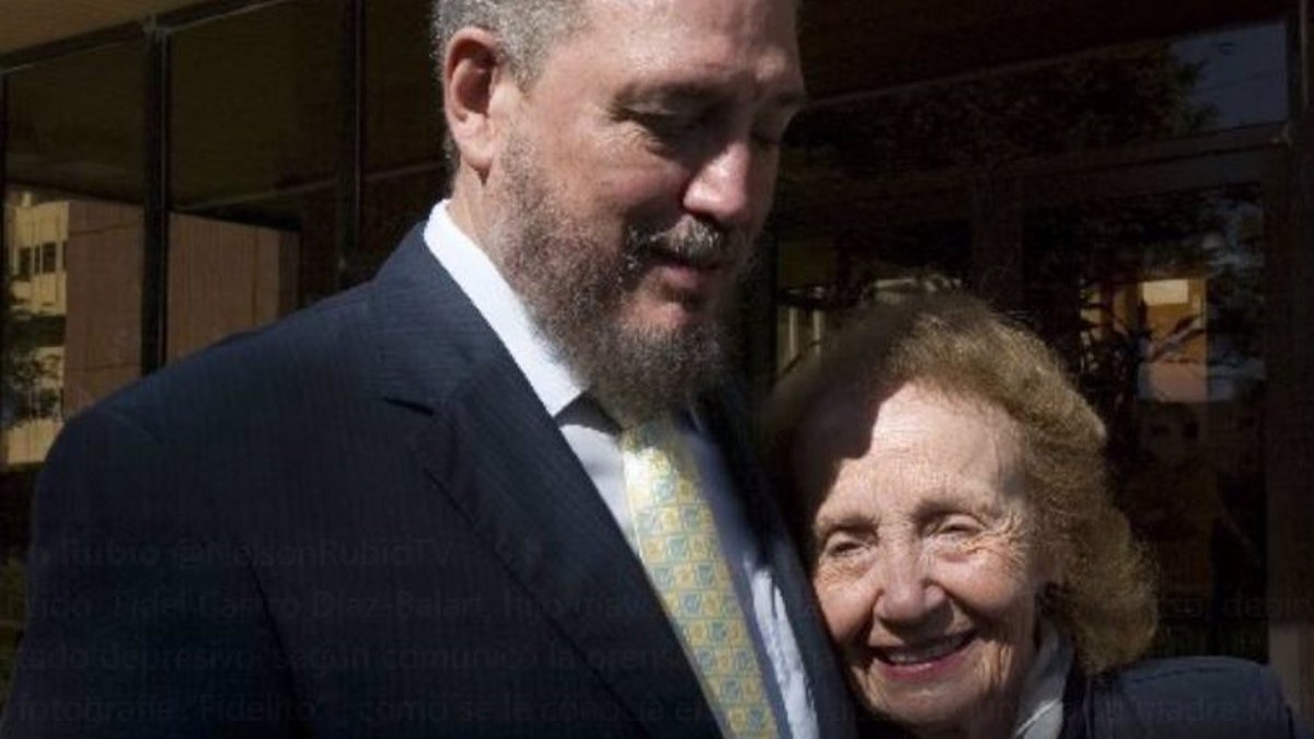 Mirta Díaz-Balart y 'Fidelito', su hijo con Castro.