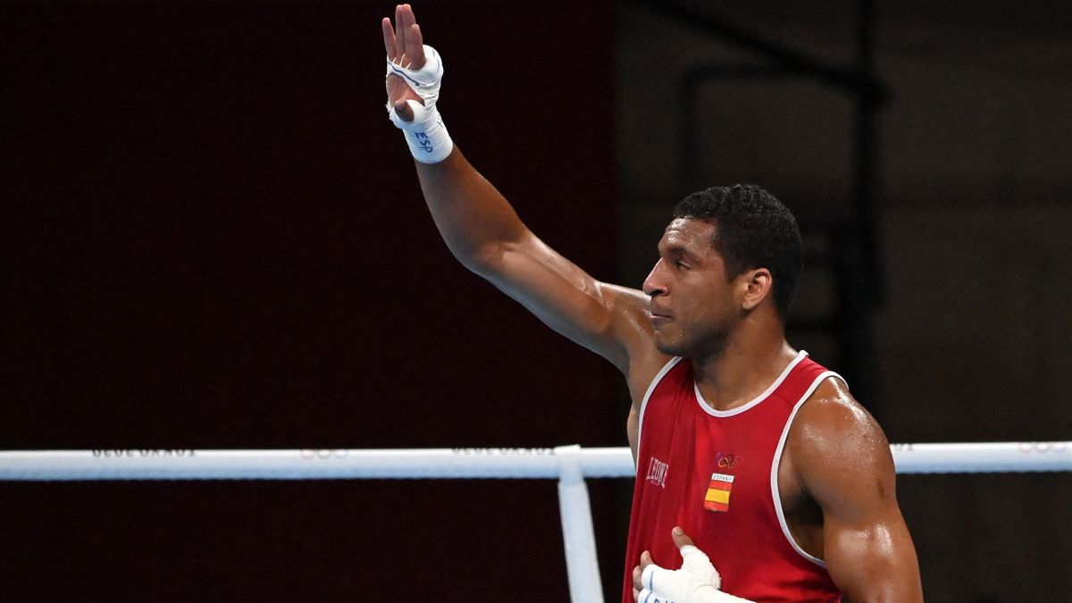 El boxeador cubano nacionalizado español Enmanuel Reyes en París.