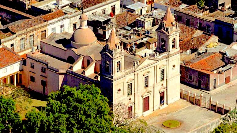 Iglesia de San Pedro Apóstol, Versalles, Matanzas.