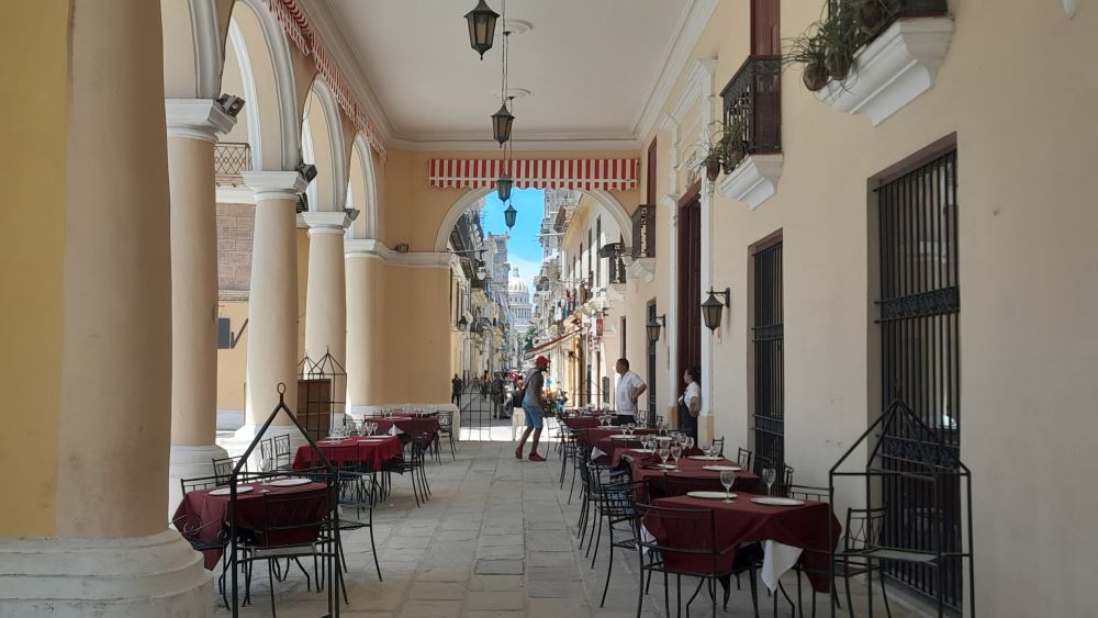 Un restaurante en La Habana.