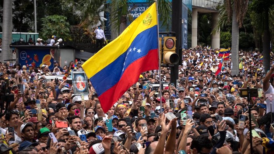 Venezuelans take to the streets to reject electoral fraud.