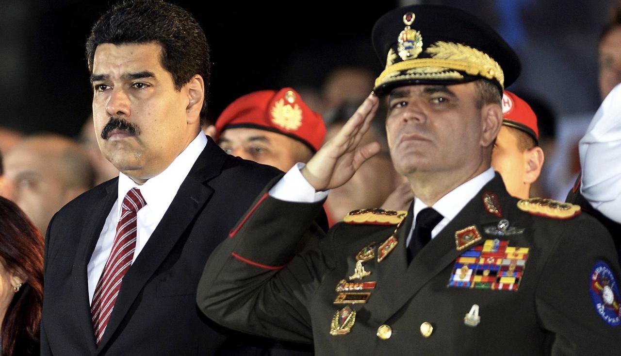 Nicolás Maduro y Vladimir Padrino.