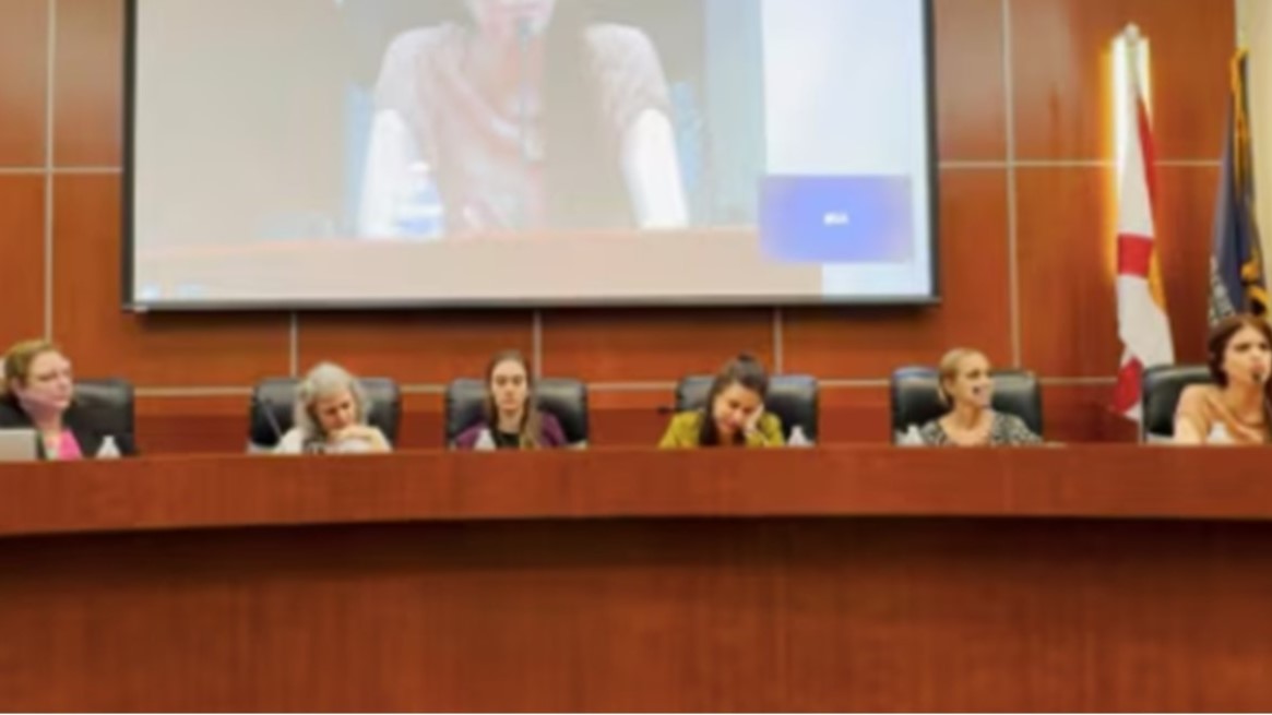 Activistas cubanas durante la conferencia en Miami.