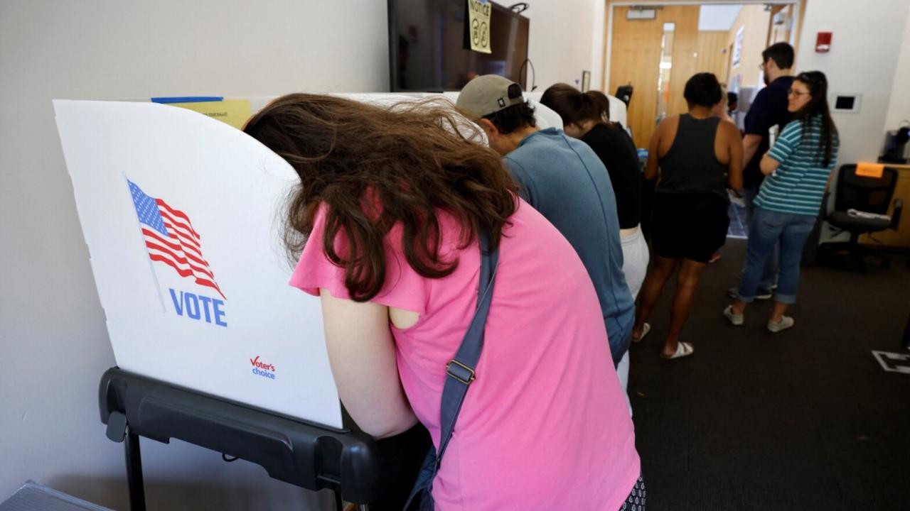 Votantes en EEUU durante unas elecciones.