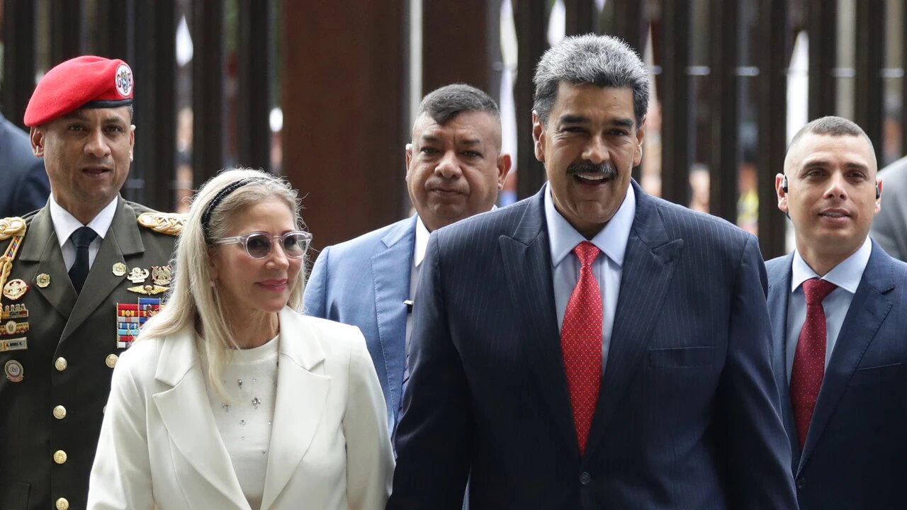 Nicolás Maduro y la primera dama y diputada, Cilia Flores.