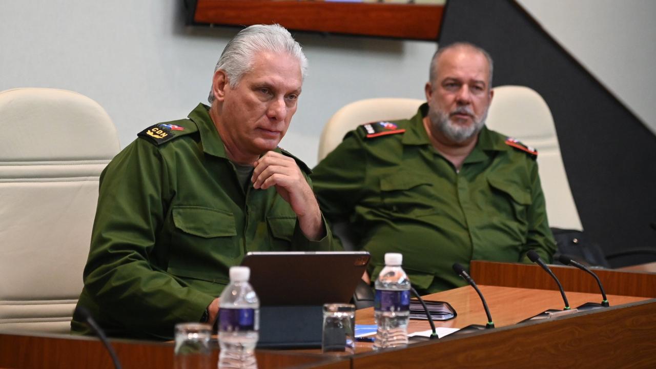 Miguel Díaz-Canel en el Consejo de Defensa Nacional este domingo.