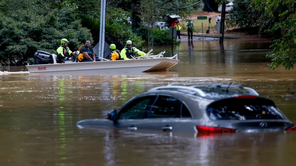 Vista de una inundación causada por el huracán Helen, en Atlanta, Georgia, el 28 de septiembre de 2024. 