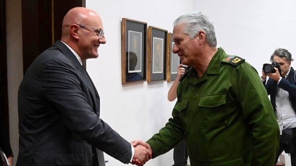 Chernichenko y Díaz-Canel en La Habana.