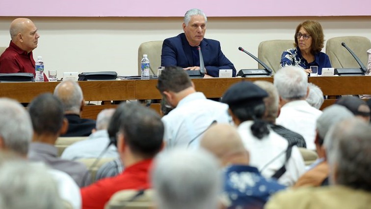 Díaz-Canel durante la clausura del Congreso de la UNEAC.