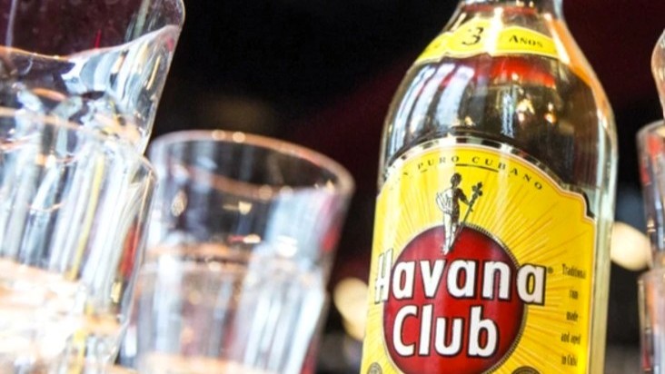 Botella de Havana Club 3 años.