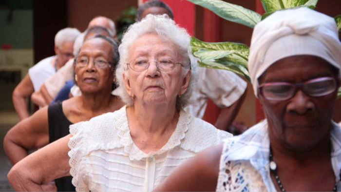 Ancianos en Cuba.