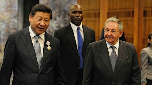 Raúl Castro y Xi Jiping en La Habana, 2014.