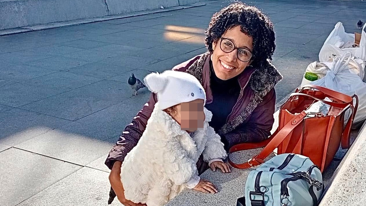 La niña cubana Amanda Lemus Ortiz y su madre Mila Ortiz.