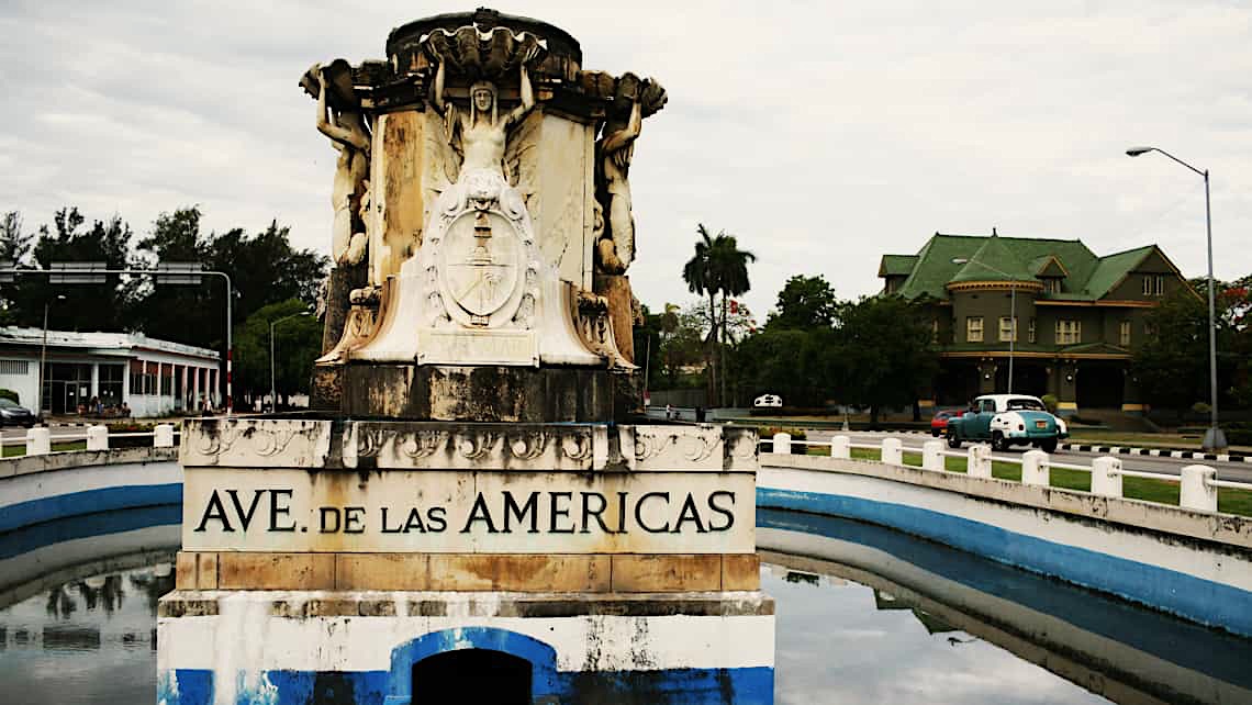 Fuente de las Américas, Miramar, La Habana.