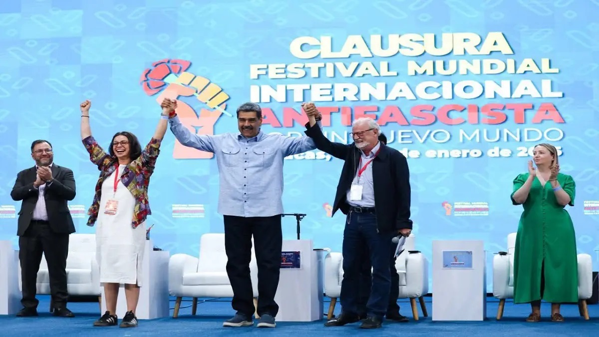 Nicolás Maduro y funcionarios del chavismo en el festival antifascista.