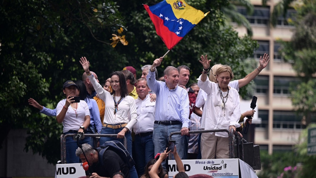 María Corina Machado y Edmundo González Urrutia en una manifestación en Venezuela.