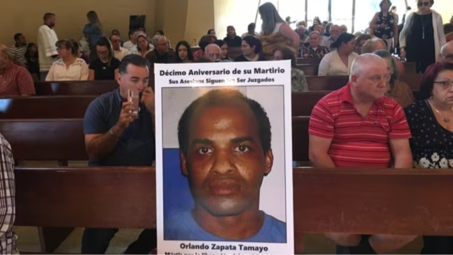 Homenaje a Orlando Zapata Tamayo en la Ermita de la Caridad en Miami en 2023.