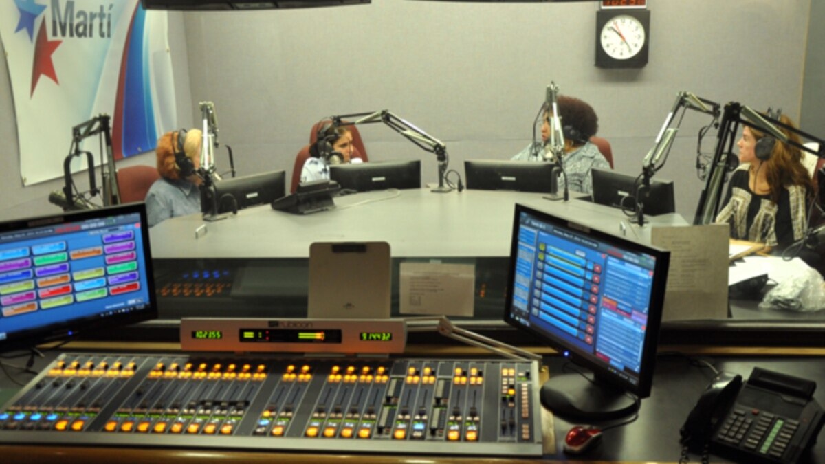 Estudio de Radio Martí en Miami.