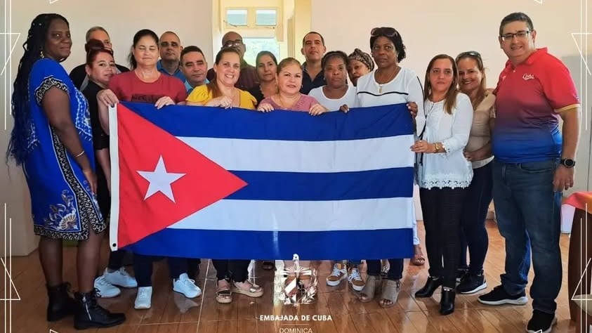 Médicos cubanos exportados.
