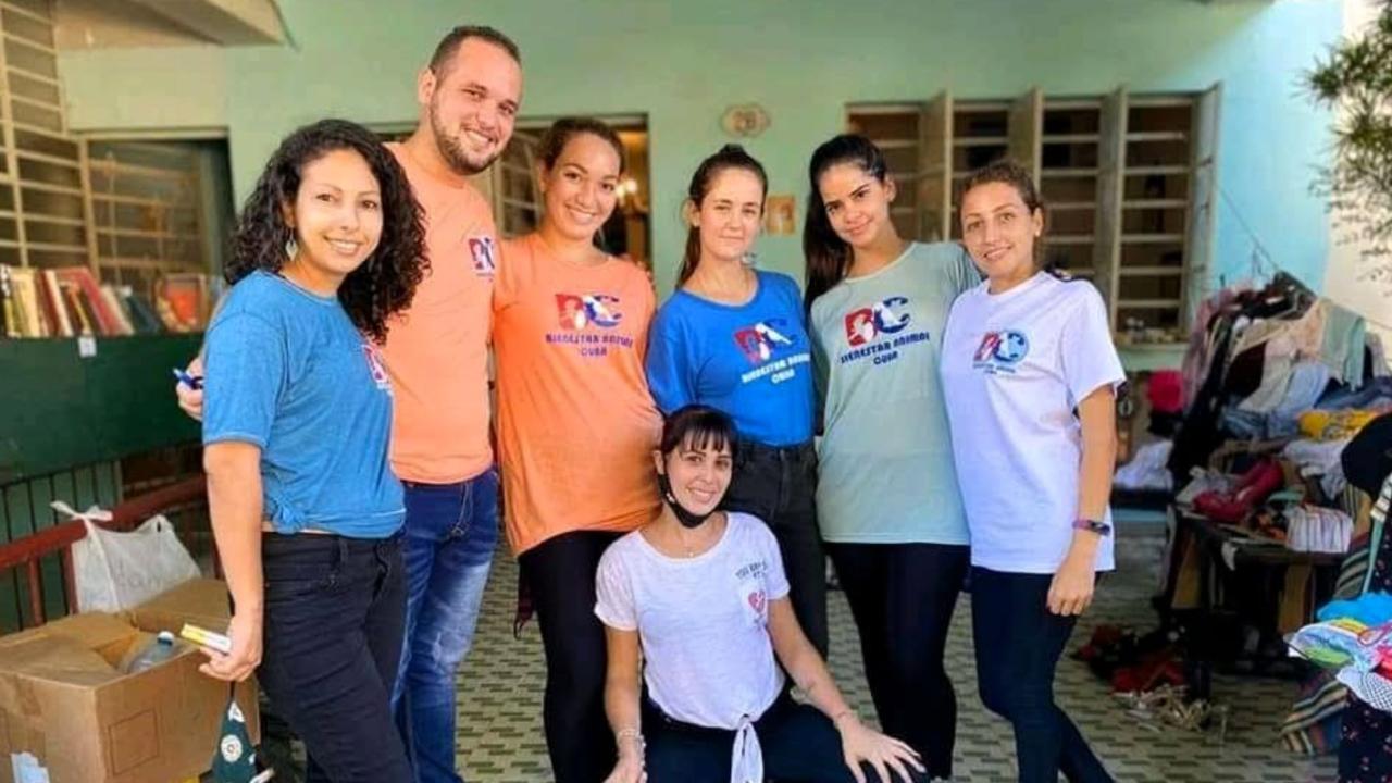 Algunos de los activistas fundadores de Bienestar Animal Cuba.