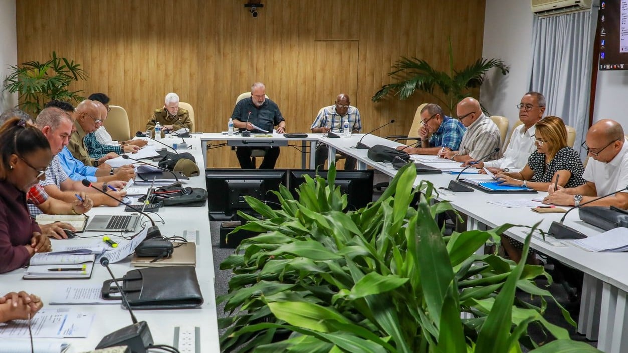 Reunión de Marrero con los gobernadores.
