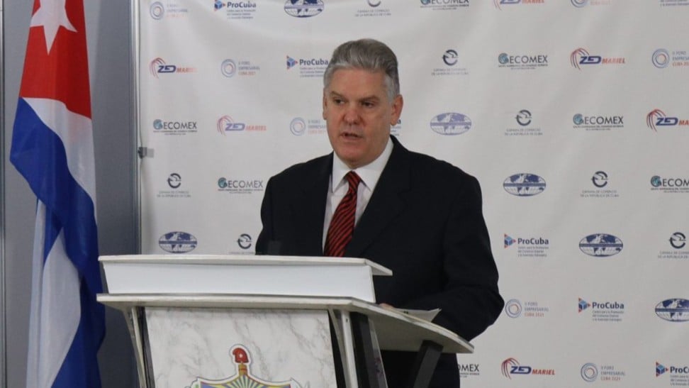 El exministro cubano Alejandro Gil.