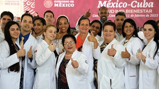 Médicos cubanos exportados a México.