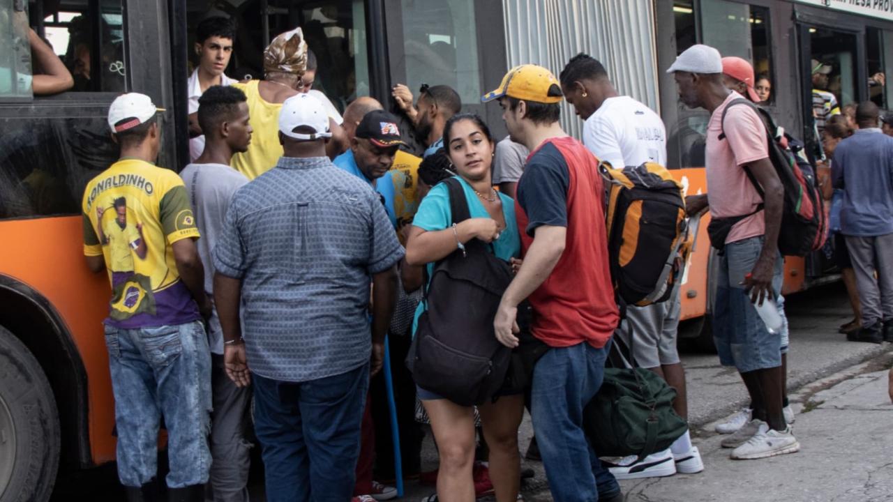 Una mujer en Cuba.