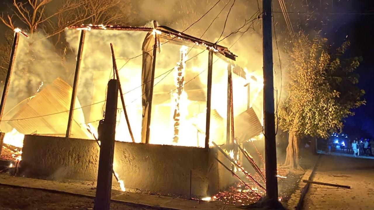 Incendio en Urbano Noris, Holguín.